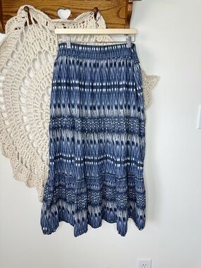 Mudd 2010s Boho Chic Blue and White Tiered Cotton Maxi Skirt XL